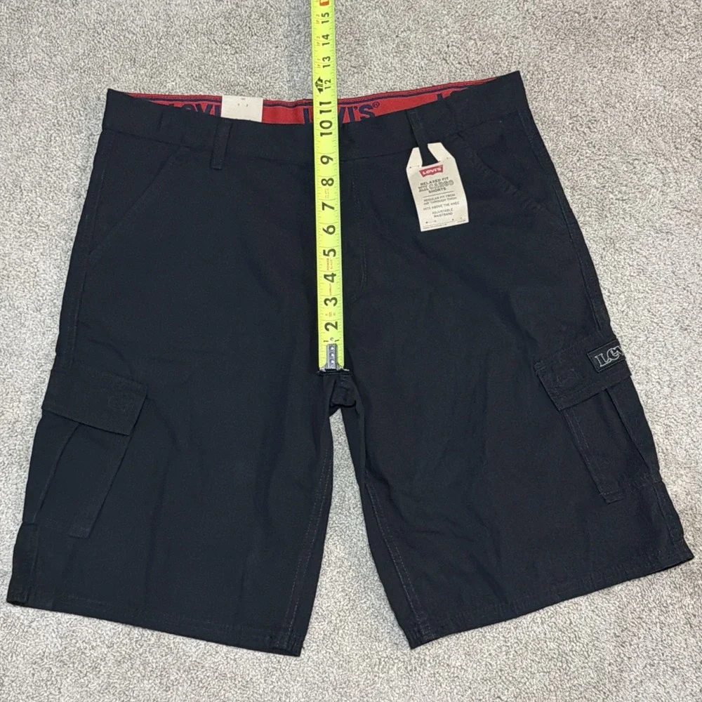 Levi's Relaxed Fit XX Black Cargo Shorts Men's 34x10 Adjustable Waist 18H